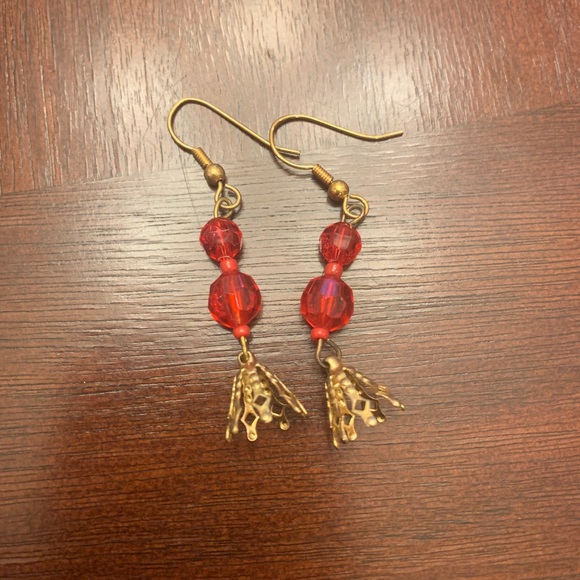 6 pairs of earrings - Picture 2 of 8